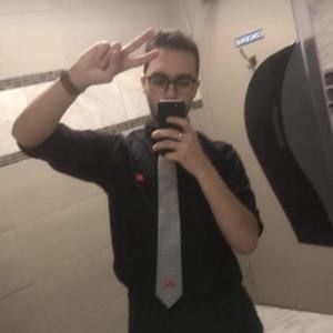 Meet your Posher, Derek